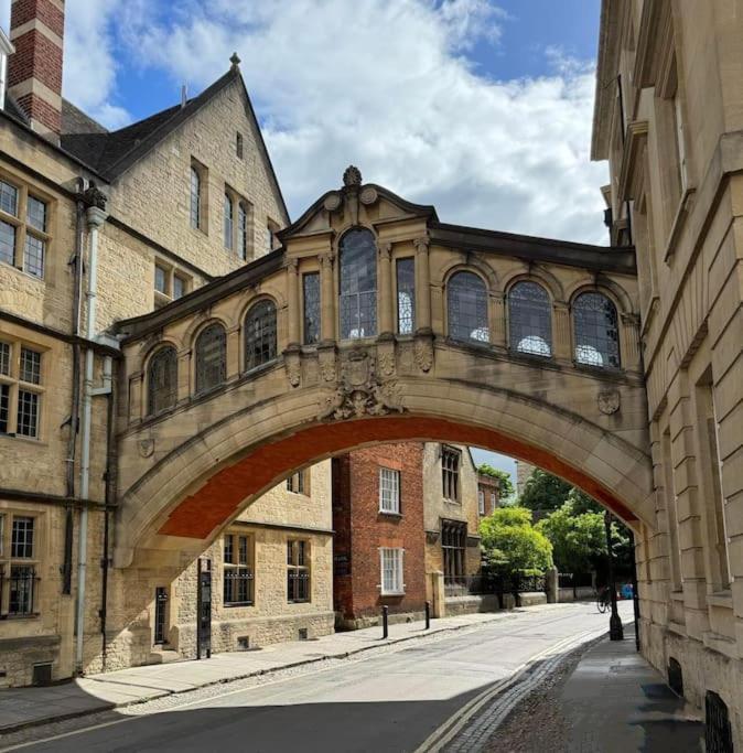 Elegant Flat In Center With Parking Oxford